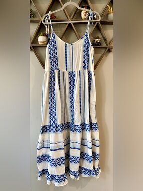 Pearl & Caviar Blue & White Stripe Geo print maxi dress. Size Medium/Large.